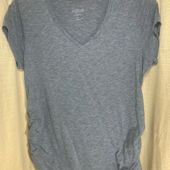 AGlow Gray Maternity T- Shirt  XL - Picture 5 of 5
